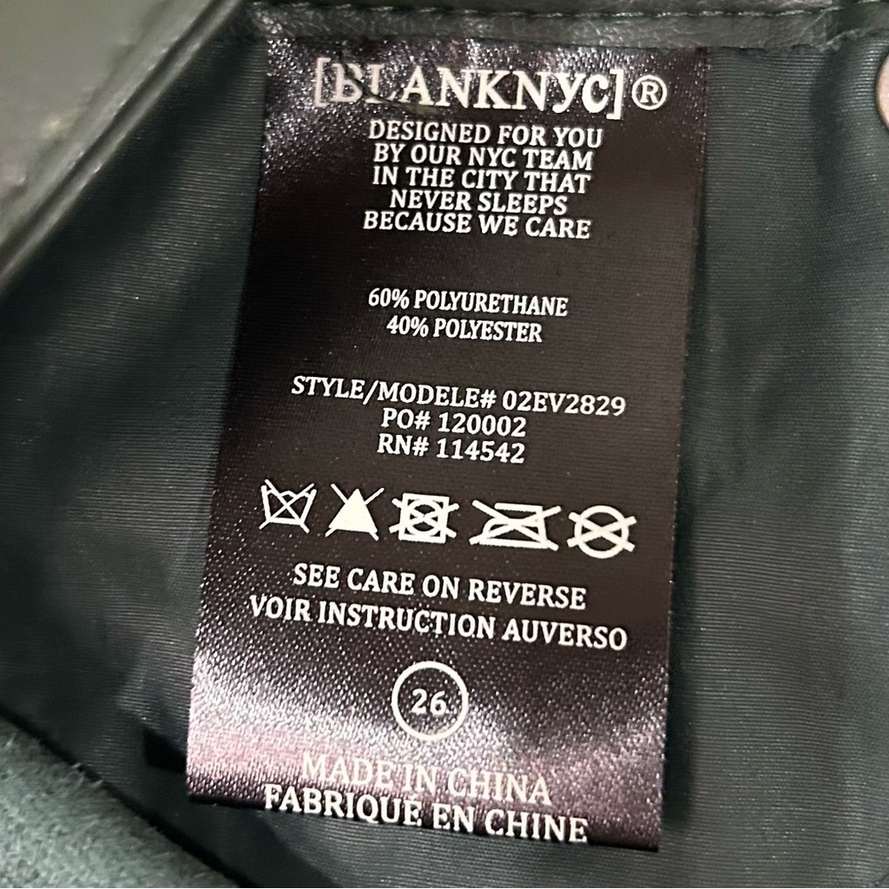 Blank NYC Forest Green Faux Leather Pants Size 26. NWT - Picture 8 of 9